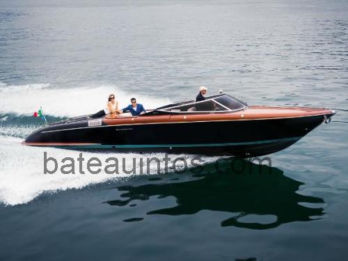 Riva 33 avis et fiche technique 